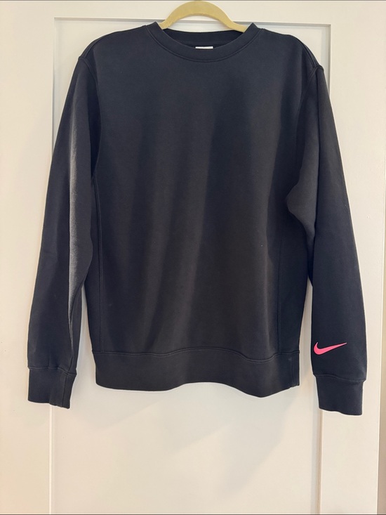 Nike Tops - Nike Collection One Crewneck Sweatshirt in Black | Size Small